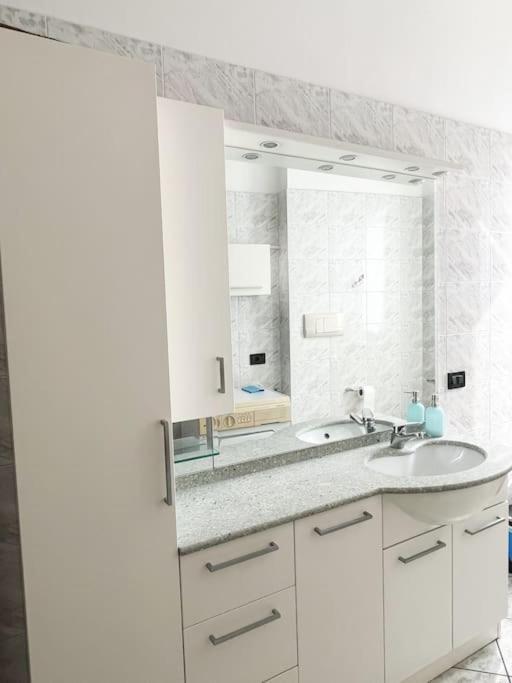 Airport+Train Station+Center Cozy City Loft Διαμέρισμα Μπέργκαμο Εξωτερικό φωτογραφία